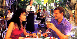 dining.JPG (29351 bytes)